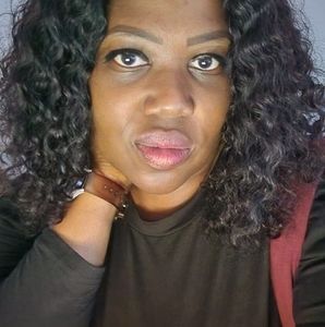 Meet your Posher, Felicia